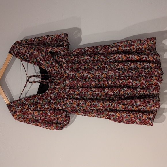 BCBGeneration Mini Floral Tiered Dress Size 4 - Picture 3 of 5